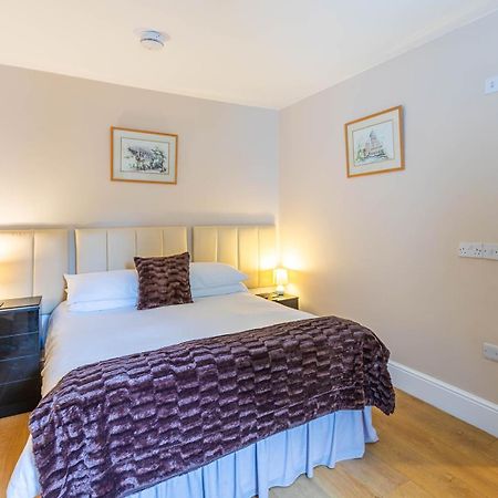 Windermere Studio Rooms - With Free Car Parking Onsite Exterior foto