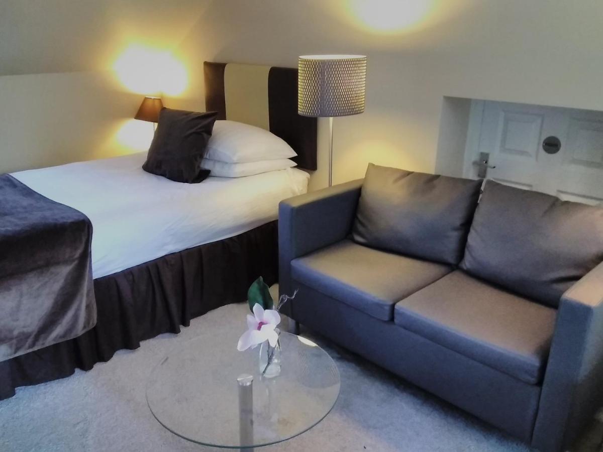 Windermere Studio Rooms - With Free Car Parking Onsite Exterior foto