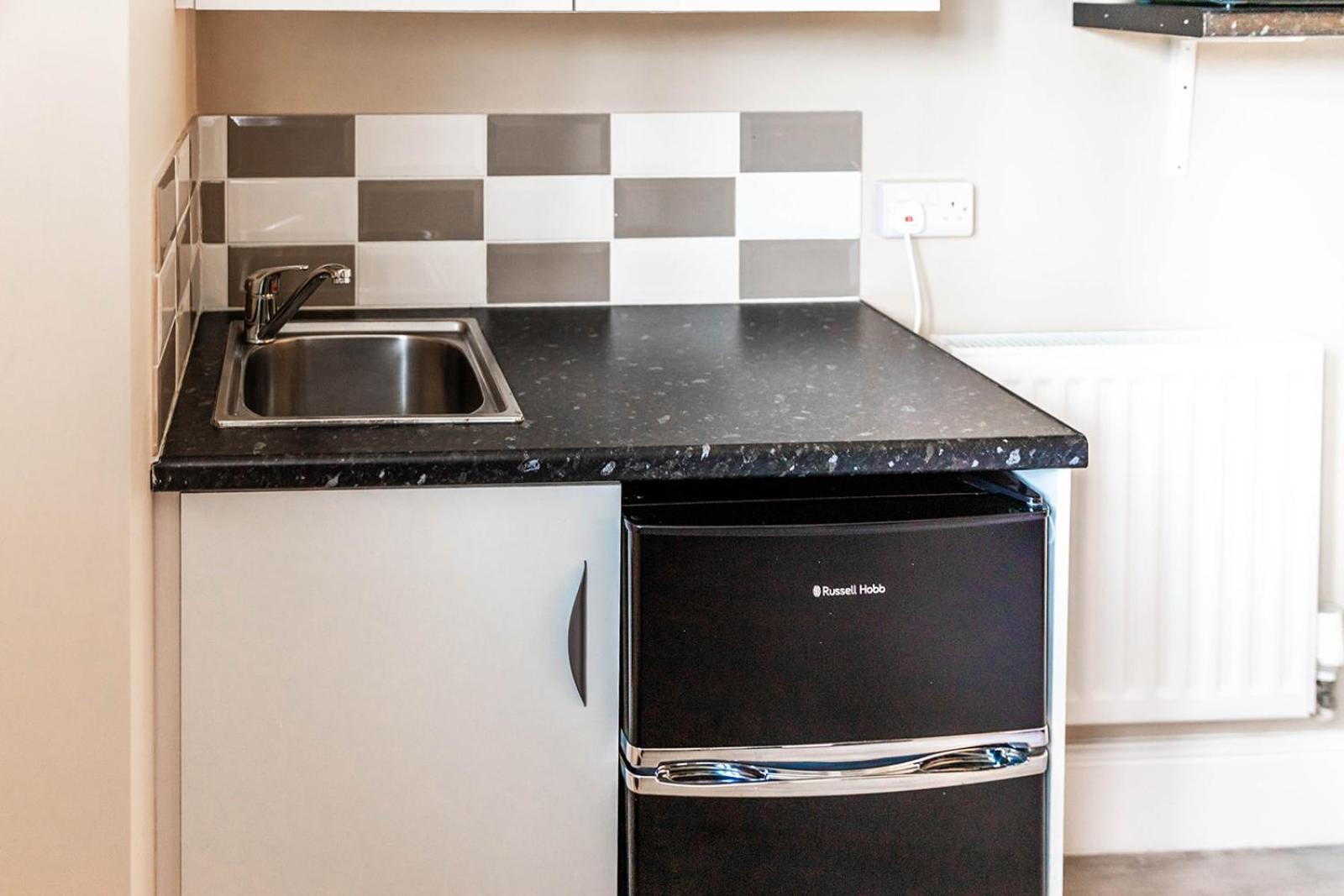 Windermere Studio Rooms - With Free Car Parking Onsite Exterior foto