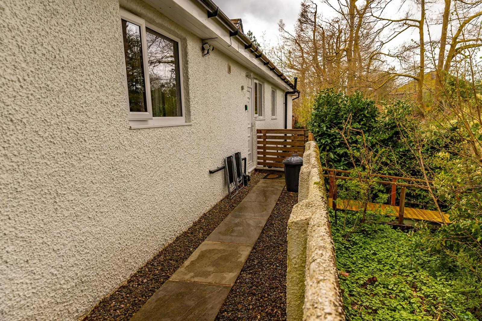 Windermere Studio Rooms - With Free Car Parking Onsite Exterior foto