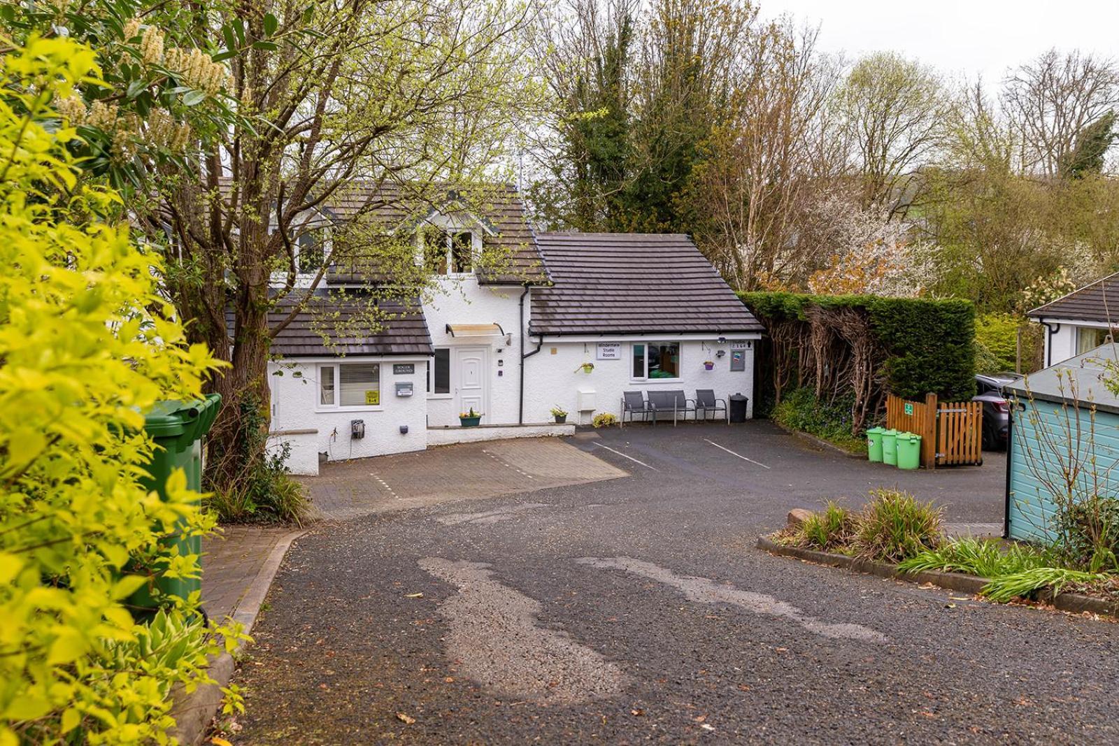 Windermere Studio Rooms - With Free Car Parking Onsite Exterior foto